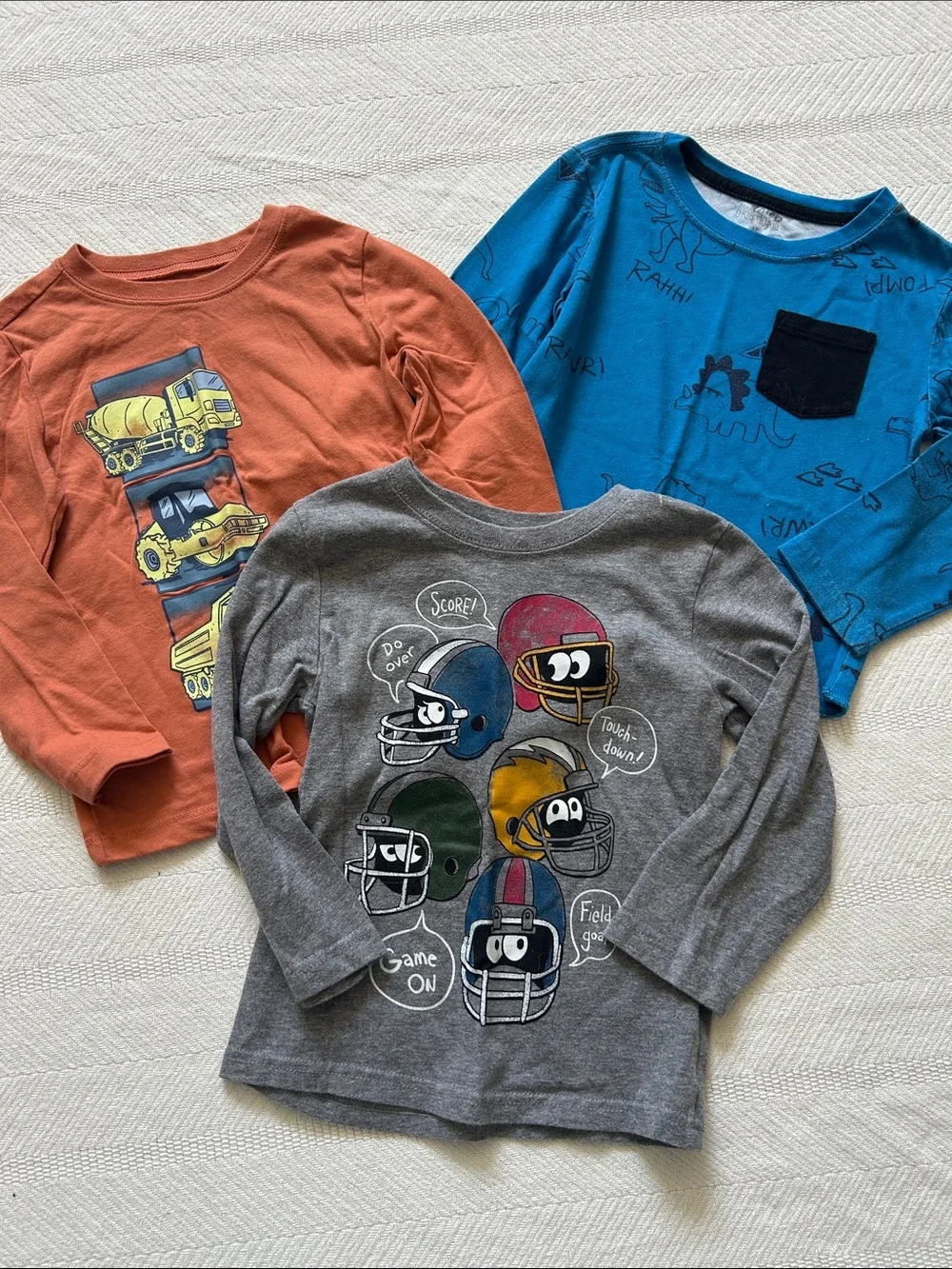 Kids Long-Sleeve graphic tee bundle